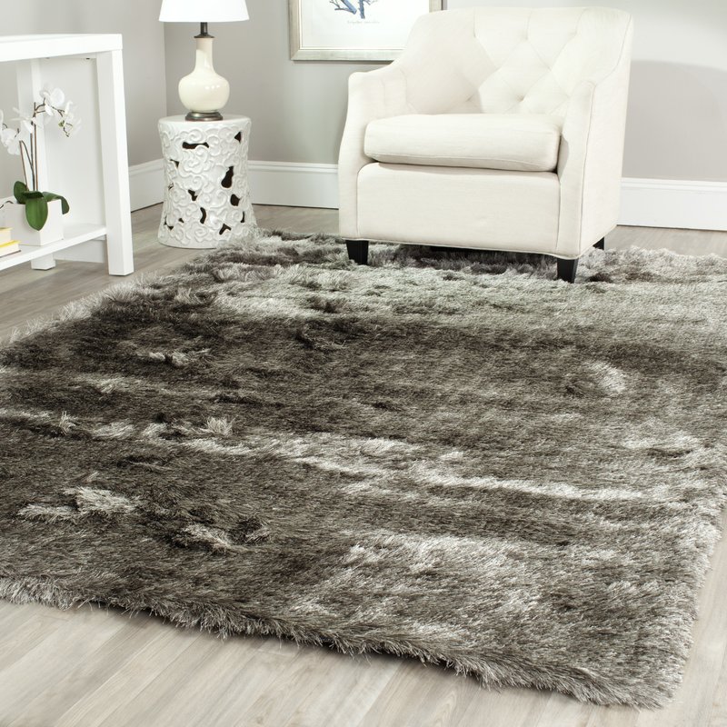 Hand-Tufted/Hand-Hooked Silver Area Rug